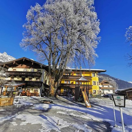 Ferienhotel Lindenhof Leogang Luaran gambar