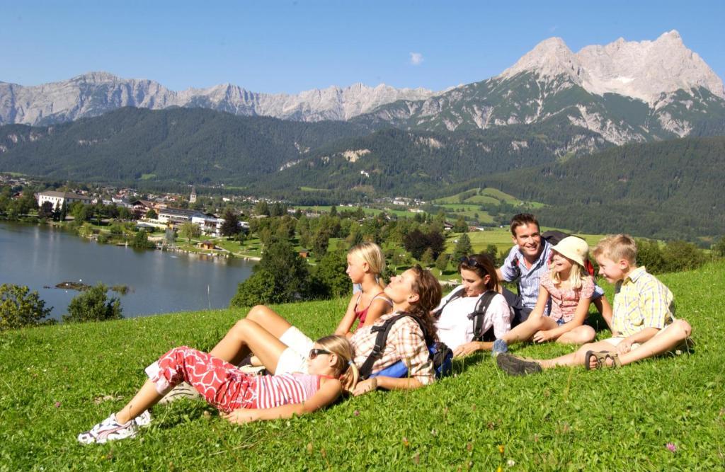 Ferienhotel Lindenhof Leogang Luaran gambar